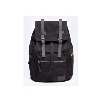 Rucsac cu garnituri din piele naturala Valdi