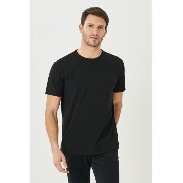 Tricou slim-fit cu model uni