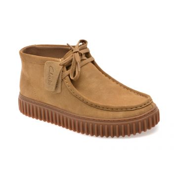 Ghete CLARKS bej, TORHILL HI, din piele intoarsa Ghete CLARKS bej, TORHILL HI, din piele intoarsa