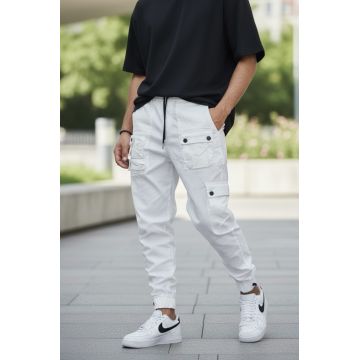 Pantaloni de trening cargo  albi  conici Y310 119-4 Pantaloni de trening cargo  albi  conici Y310 119-4