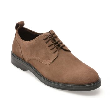 Pantofi CLARKS maro, ALDWIN LACE, din piele intoarsa Pantofi CLARKS maro, ALDWIN LACE, din piele intoarsa