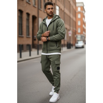 Trening barbati slim fit kaki  Pantaloni + Hanorac  silon    5047 Trening barbati slim fit kaki  Pantaloni + Hanorac  silon    5047