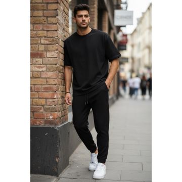 Pantaloni de trening cargo  negri  conici K013