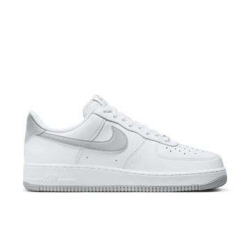 Pantofi sport Nike AIR FORCE 1 '07 ESS C/O