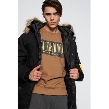 Geaca cu gluga si vatelina - cu garnitura de blana sintetica Bernard - Negru