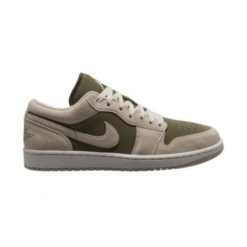 Pantofi sport Nike AIR JORDAN 1 LOW SE