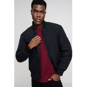 Jacheta bomber cu fermoar si aspect matlasat Osnape - Negru