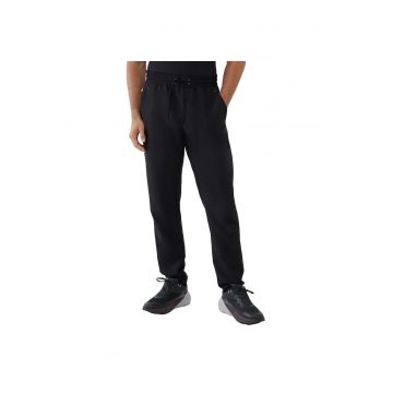 Pantaloni de Antrenament Barbati  Negri - Uscare Rapida - Tehnologia 4FDry si 2Way Stretch - Ventilatie Lombara - Marimi S-XXL