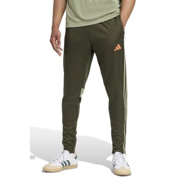 Pantaloni pentru fotbal cu slituri laterale - Kaki pal