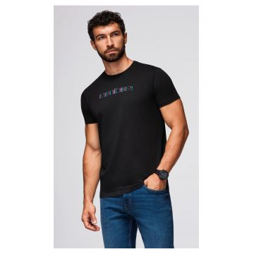 Tricou cu broderie pe piept  OM-TSPT-0248 - Negru
