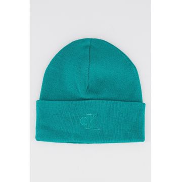 Caciula cu logo brodat - Verde