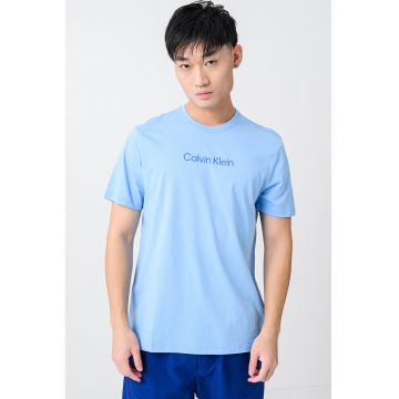 Tricou cu decolteu la baza gatului si imprimeu logo - Albastru lavanda