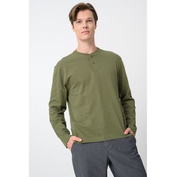 Bluza cu maneci lungi si decolteu henley - Verde masliniu