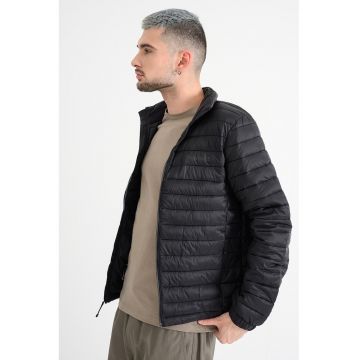 Jacheta cu finisaj rezistent la apa Axis Peak Durable - Negru