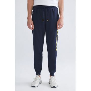 Pantaloni de trening cu croiala conica - Bleumarin