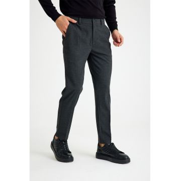 Pantaloni in carouri cu buzunare oblice - Gri carbune