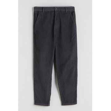 Pantaloni relaxed fit din reiat cu buzunare frontale - Gri antracit