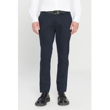 Pantaloni uni slim-fit cu buzunare laterale - Bleumarin