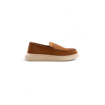 Pantofi loafer penny flatform de piele intoarsa - Maro