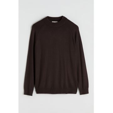 Pulover cu maneci raglan - Maro cognac