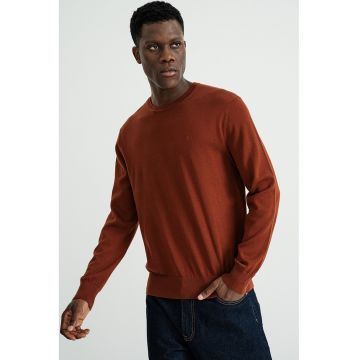 Pulover uni cu decolteu la baza gatului - Maro scortisoara