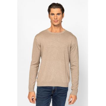 Pulover uni tricotat fin cu decolteu la baza gatului - Maro nisip