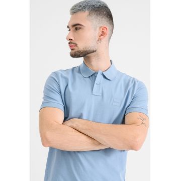 Tricou polo slim fit Passenger - Albastru deschis