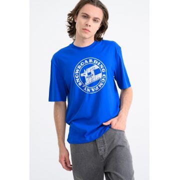 Tricou regular fit cu imprimeu frontal Napolux - Alb/Albastru royal