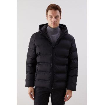 Geaca cu vatelina si gluga - Negru