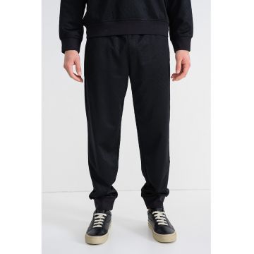 Pantaloni de trening cu snur si buzunare cu fermoar - Negru stins