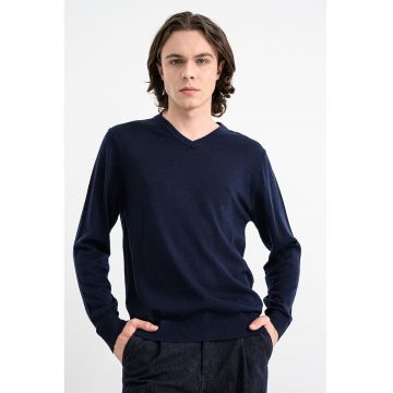 Pulover din lana cu decolteu in V - Bleumarin