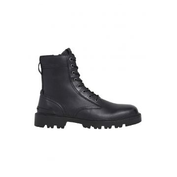 Ghete din piele cu fermoar - Negru