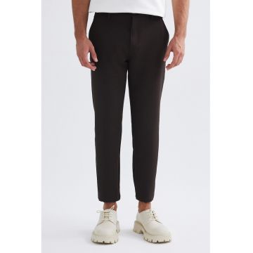 Pantaloni chino slim fit - Maro inchis