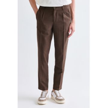 Pantaloni conici cu pensa - Maro inchis