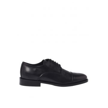 Pantofi din piele cu aplicatie cap-toe - Negru