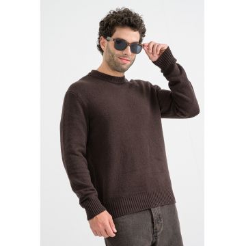 Pulover uni din amestec de bumbac cu decolteu la baza gatului - Maro inchis