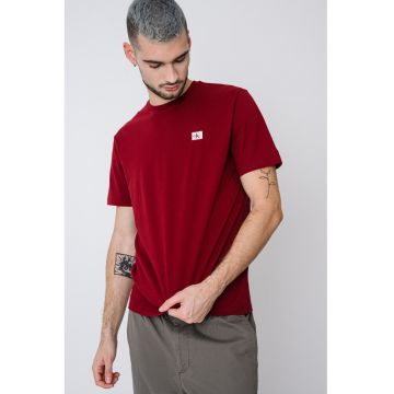 Tricou de bumbac cu insigna logo - Visiniu