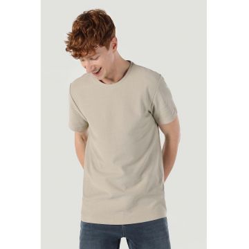 Tricou regular-fit uni cu decolteu la baza gatului - Bej deschis