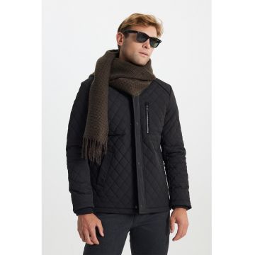 Jacheta matlasata cu capse - Negru