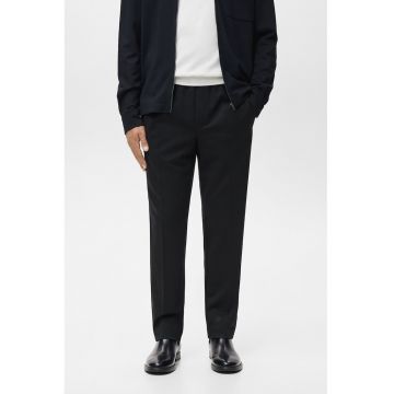 Pantaloni regular fit cu detalii cu pensa - Negru