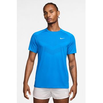 Tricou cu decolteu la baza gatului si tehnologie Dri-Fit - pentru alergare - Albastru royal