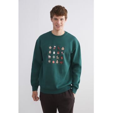 Bluza de trening cu decolteu rotund si tematica de Craciun - Maro deschis/Verde aquamarin