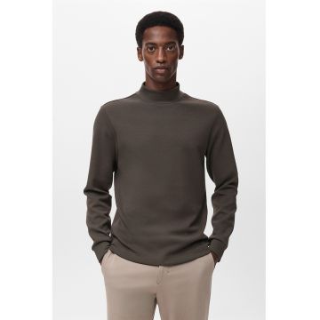 Bluza slim fit cu guler inalt - Maro inchis