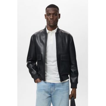 Jacheta din piele ecologica cu buzunare cu clapa - Negru
