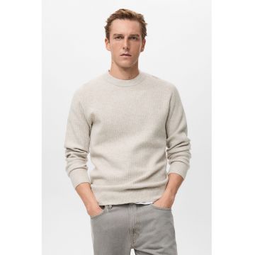 Pulover uni cu decolteu la baza gatului - Crem