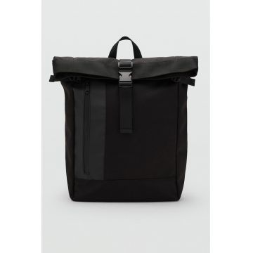 Rucsac cu clapa - Negru
