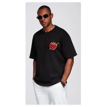 Tricou din bumbac cu aplicatie bijuterie pe piept  OM-TSCT-0290 - Negru