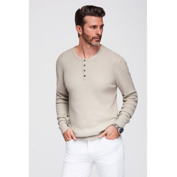 Pulover striat slim-fit cu fenta cu nasturi