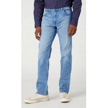 Blugi barbati  GREENSBORO - bumbac/poliester/elastan - albastru deschis