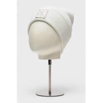 Caciula cu logo brodat - Alb murdar